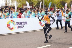 智能穿戴、聪慧床垫、AI冰箱勾勒“将来糊口”容